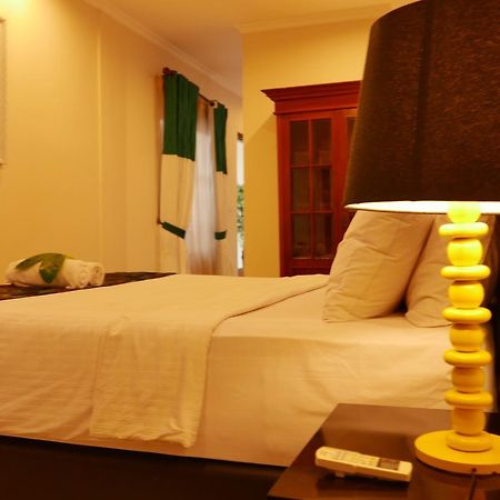 Ciwulan 36 Guest House Бандунг Экстерьер фото