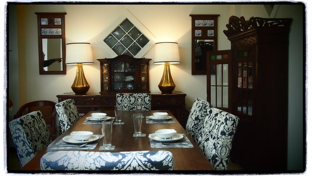 Ciwulan 36 Guest House Бандунг Экстерьер фото
